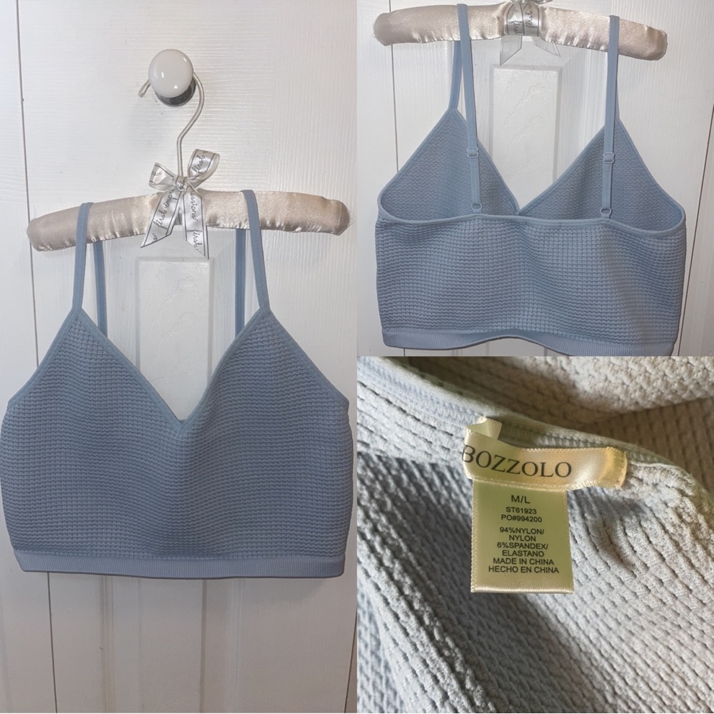 Cropped Bozzolo baby blue cropped tank top! Size M/L